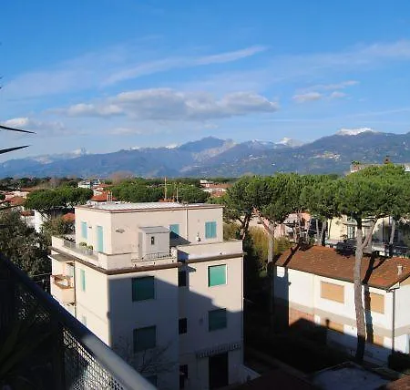 Casa Diomira Lido di Camaiore