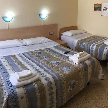 Hotel Casa Diomira 2*